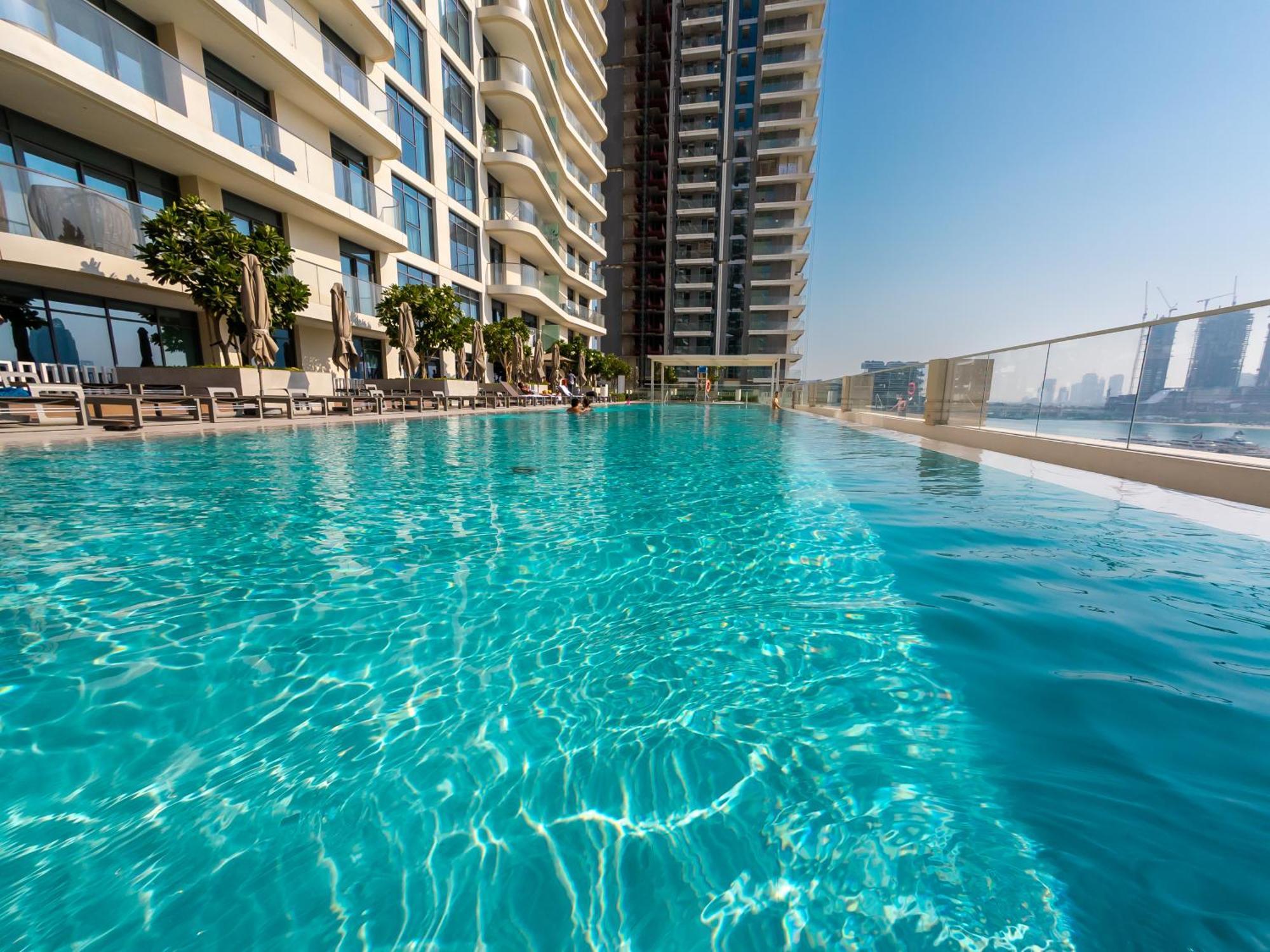 Upscale Family Friendly 4 Bedroom On Private With Amazing Views *