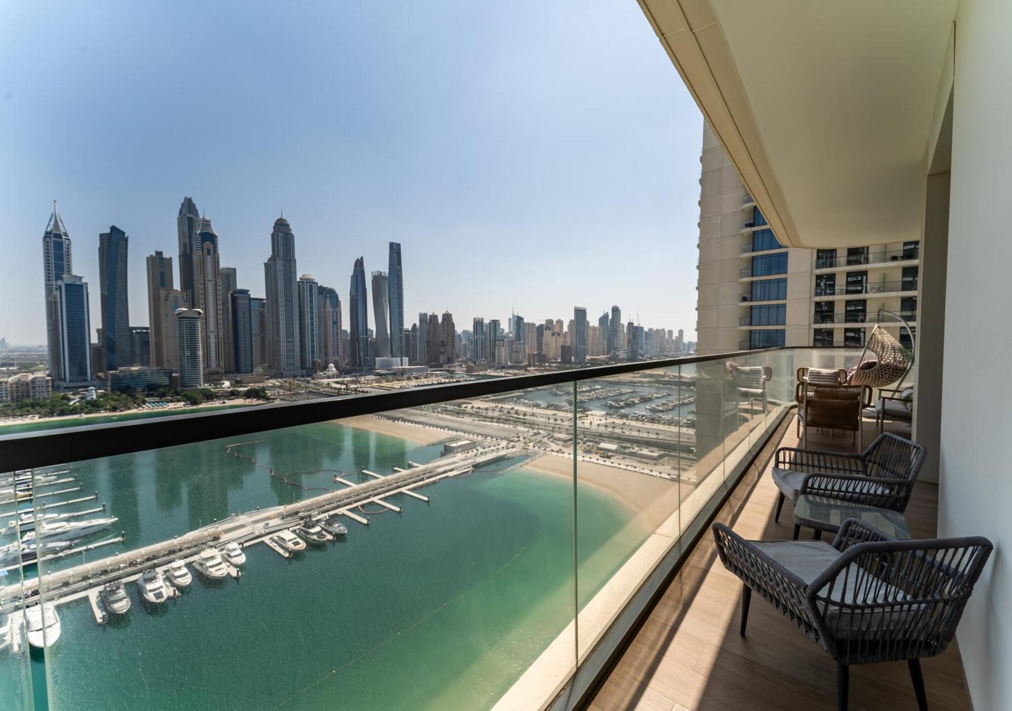 Upscale Family Friendly 4 Bedroom On Private With Amazing Views Apartment