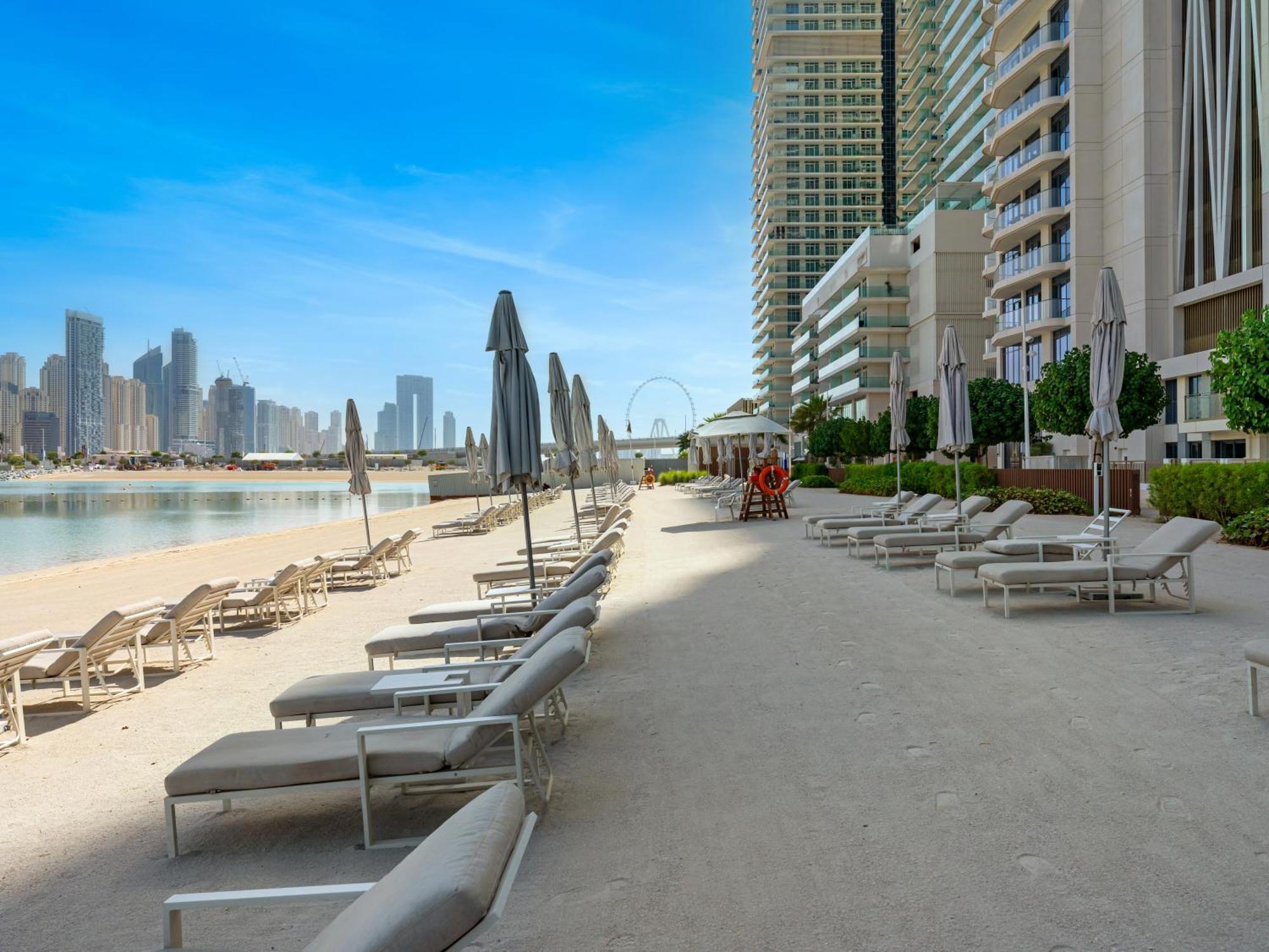 Upscale Family Friendly 4 Bedroom On Private With Amazing Views Apartment
