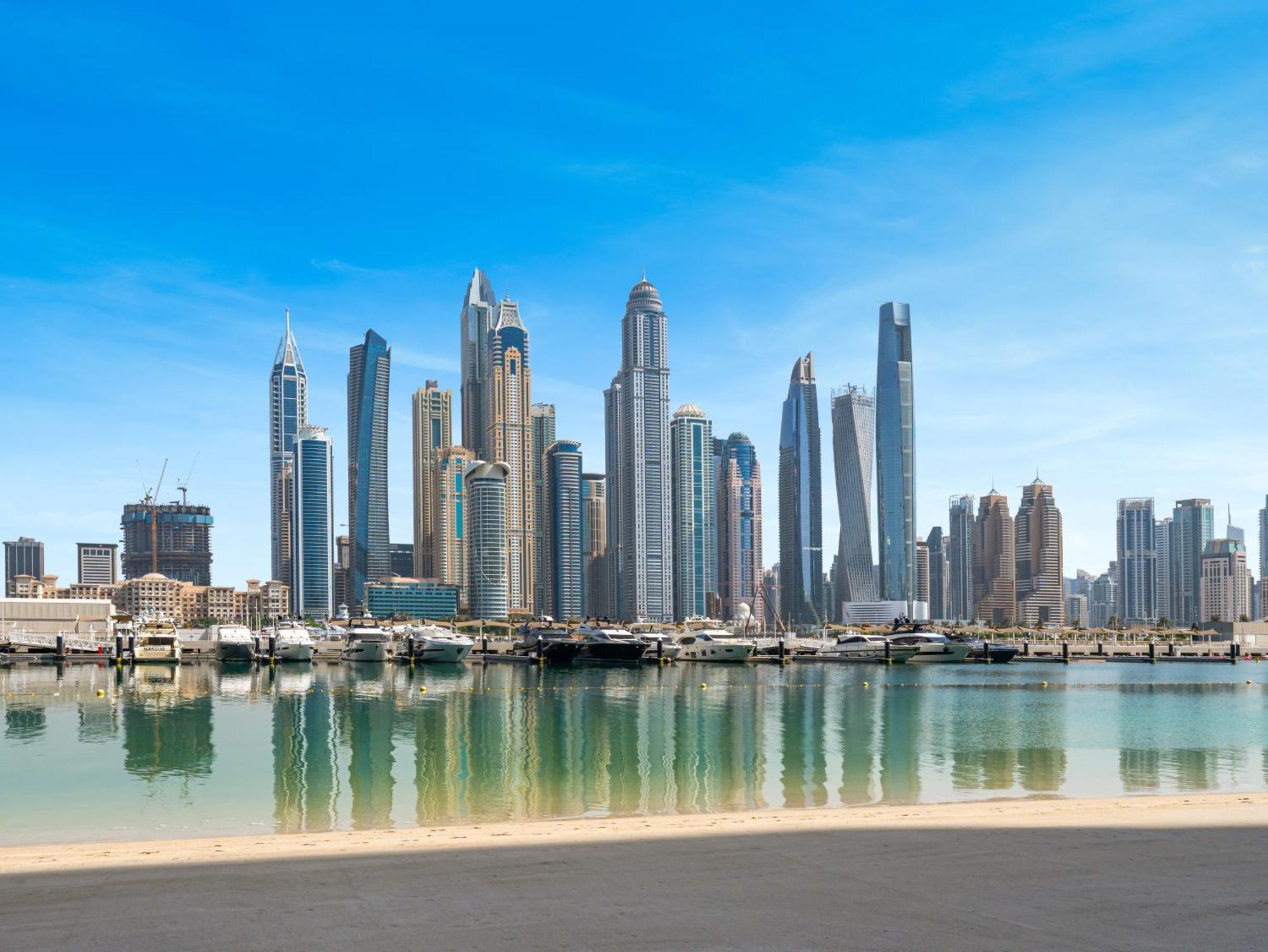 Apartment Upscale Family Friendly 4 Bedroom On Private With Amazing Views