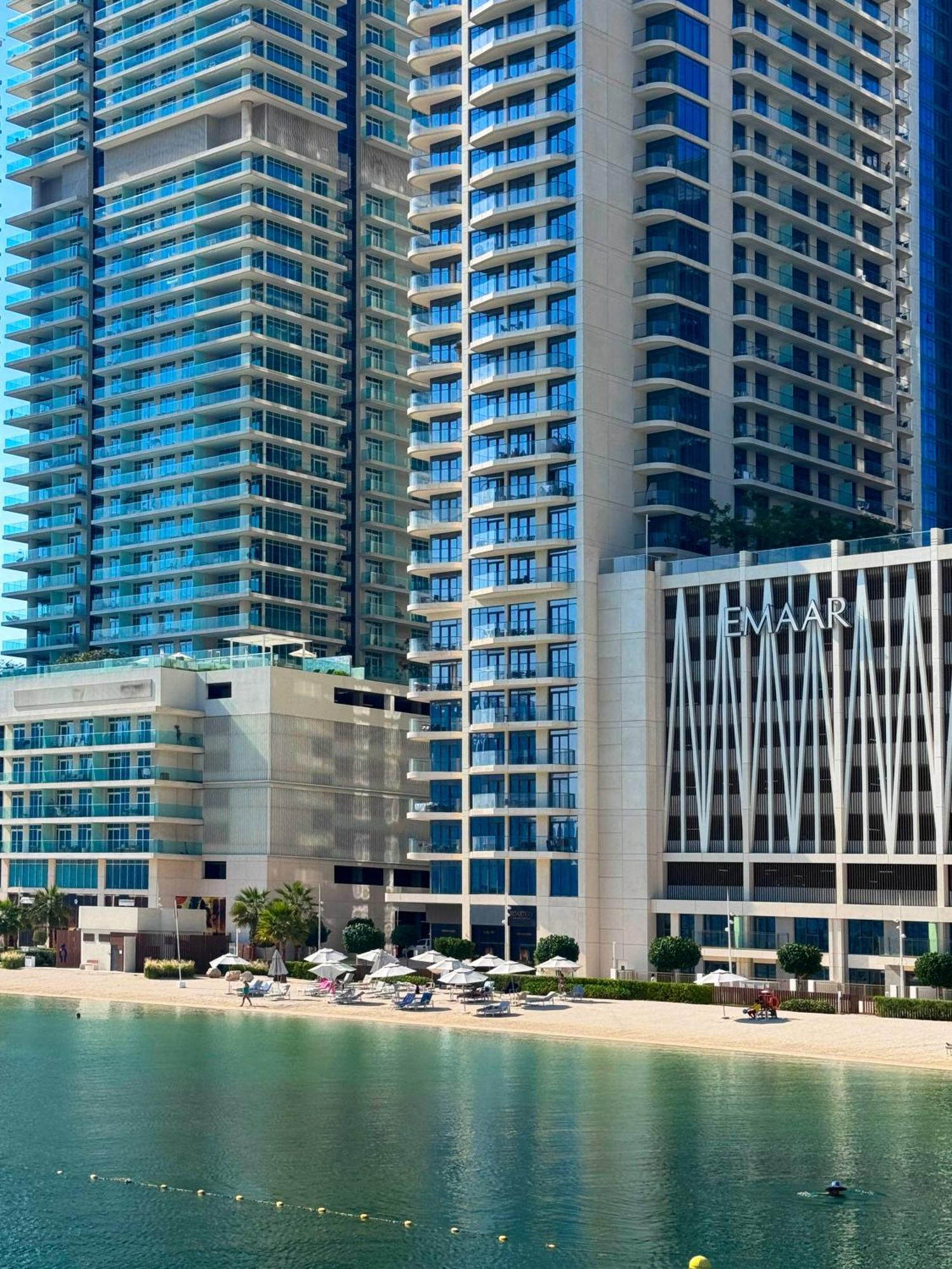 Upscale Family Friendly 4 Bedroom On Private With Amazing Views Apartment *